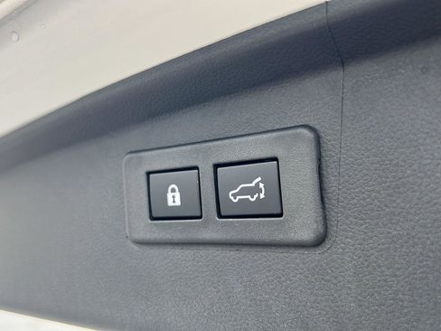 Used 2025 Subaru Outback Onyx Edition image 36