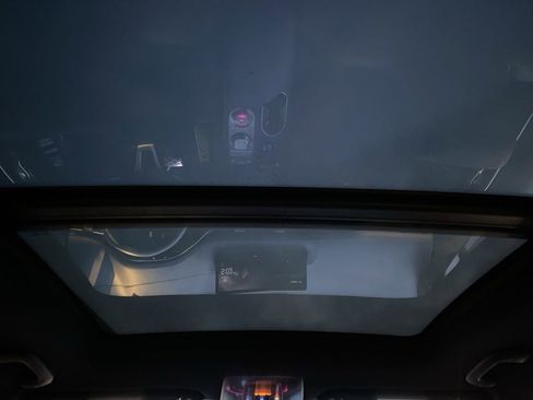 Used 2024 Genesis GV70 2.5T Sport Prestige w/ Sport Prestige Package image 30