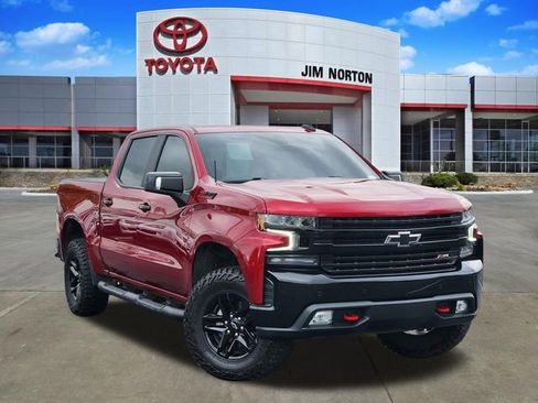 Used 2021 Chevrolet Silverado 1500 LT Trail Boss w/ Convenience Package II AWD/4WD image 1