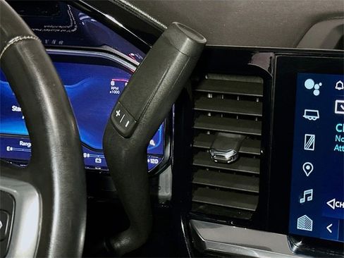 Used 2024 Chevrolet Silverado 2500 LT image 14