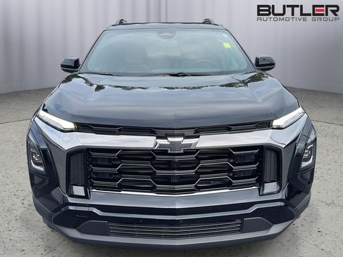 Used 2025 Chevrolet Equinox ACTIV w/ Convenience Package III FWD image 7