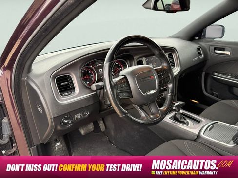 Used 2022 Dodge Charger SXT w/ Cold Weather Package AWD/4WD image 27