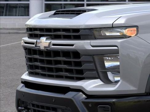 New 2026 Chevrolet Silverado 2500 Custom image 13