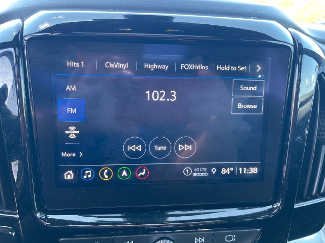 Used 2023 Chevrolet Traverse High Country AWD/4WD image 21