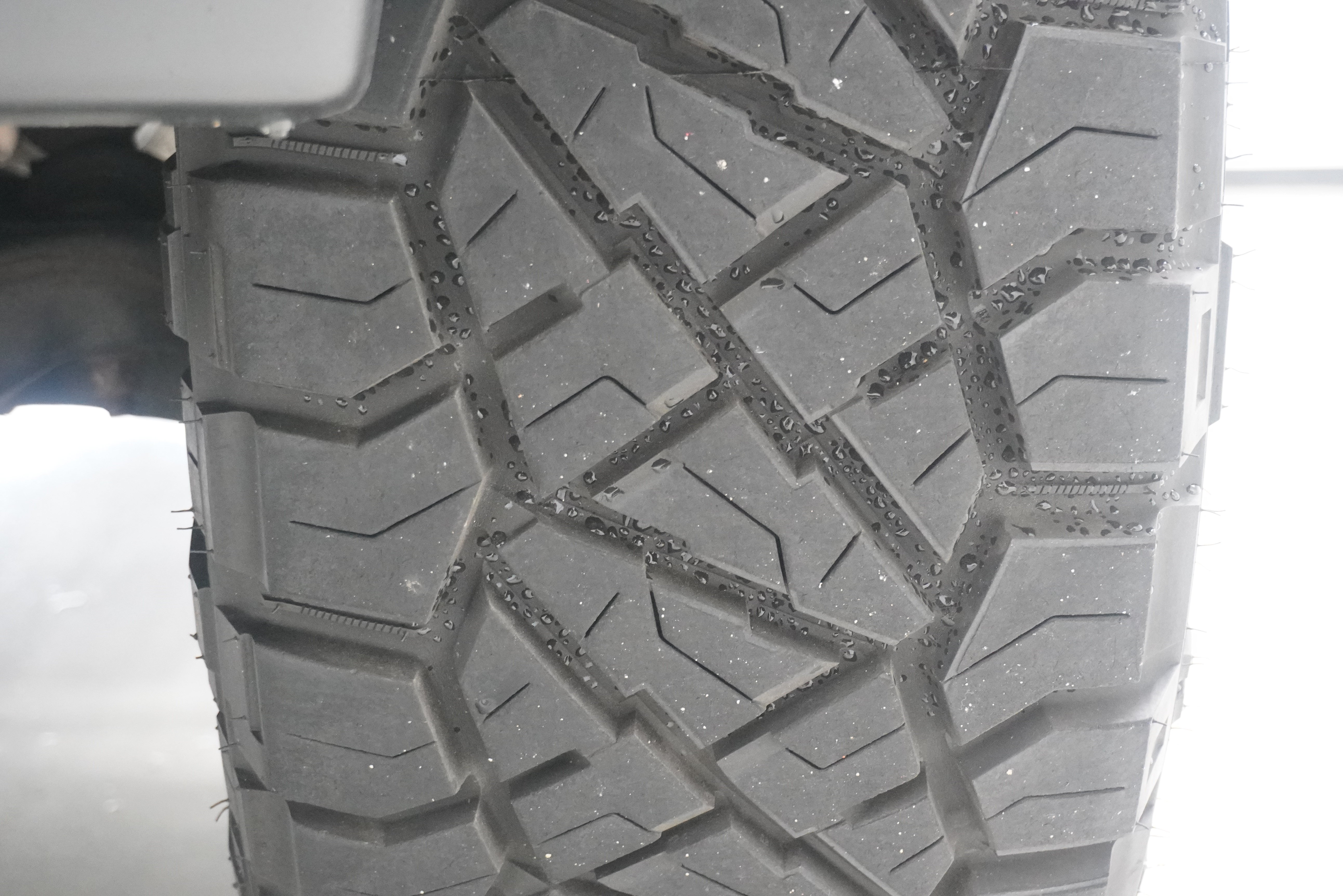 Used 2014 Ford F150 FX4 w/ Equipment Group 402A Luxury AWD/4WD image 32