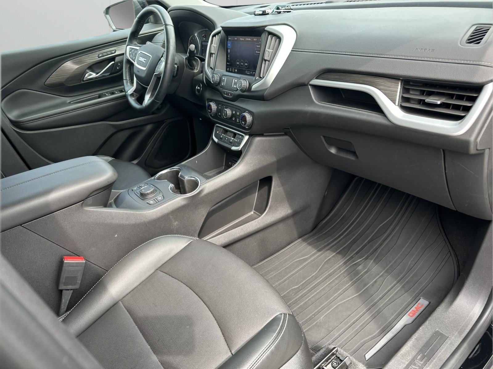 Used 2023 GMC Terrain SLT AWD/4WD image 19