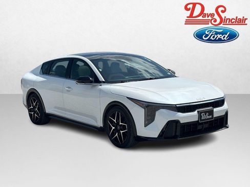 Used 2025 Kia K4 GT-Line w/ GT-Line Premium Package FWD image 4
