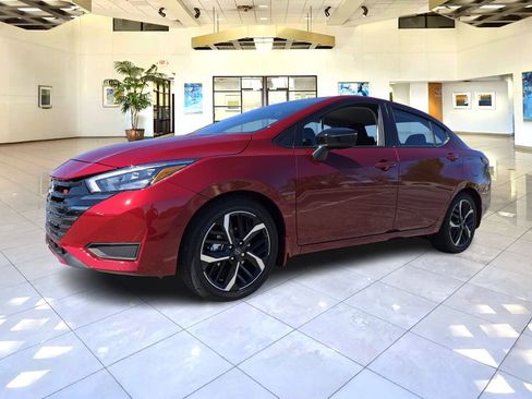 New 2025 Nissan Versa SR w/ Trunk Package image 2