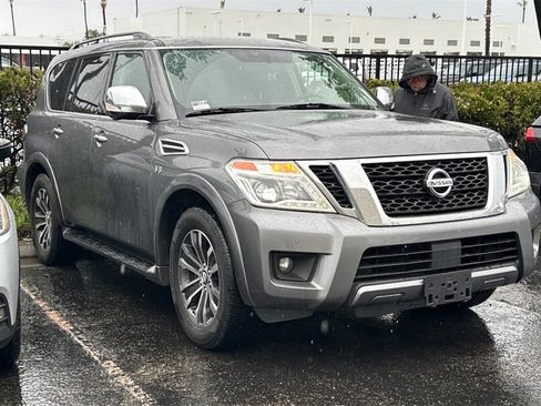 Used 2020 Nissan Armada SL image 2