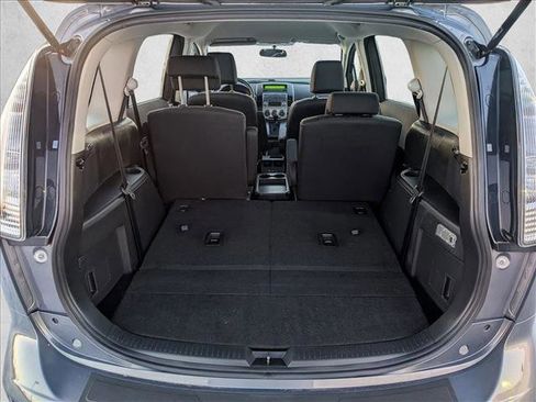 Used 2010 MAZDA MAZDA5 Sport image 6