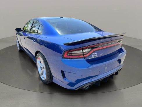 Used 2021 Dodge Charger SXT RWD image 5