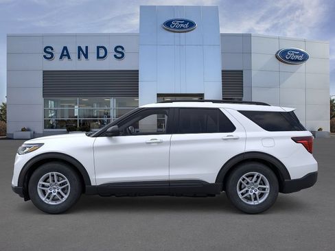 New 2026 Ford Explorer Active AWD/4WD image 3