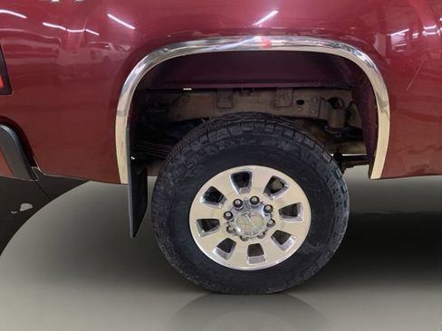 Used 2013 GMC Sierra 3500 Denali w/ Suspension Package, Off-Road AWD/4WD image 33