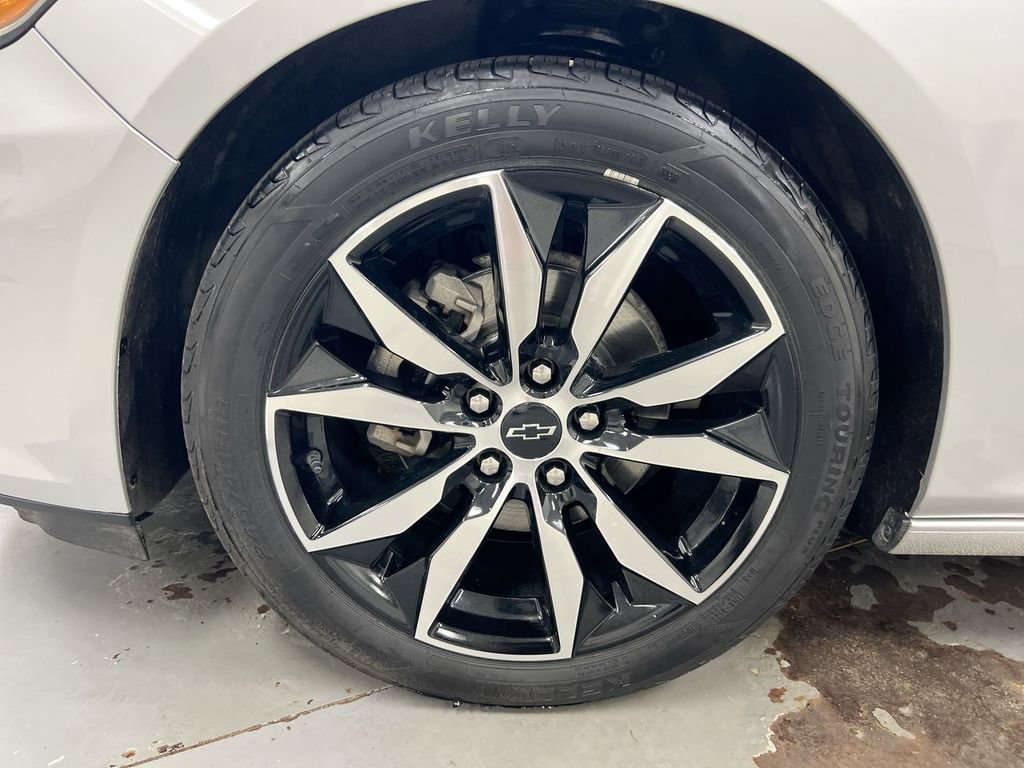 Used 2021 Chevrolet Malibu RS FWD image 26