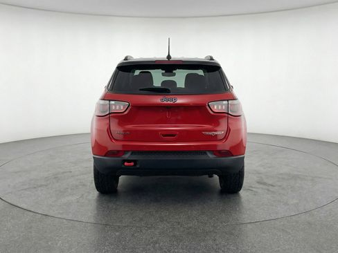 Used 2025 Jeep Compass Trailhawk AWD/4WD image 7