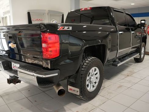 Used 2017 Chevrolet Silverado 2500 LTZ w/ Duramax Plus Package image 6