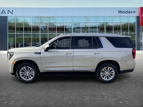 Used 2023 GMC Yukon SLT image 7