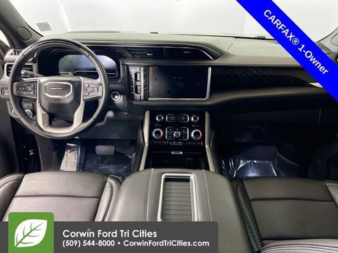 Used 2023 GMC Yukon XL Denali w/ Denali Reserve Package image 7