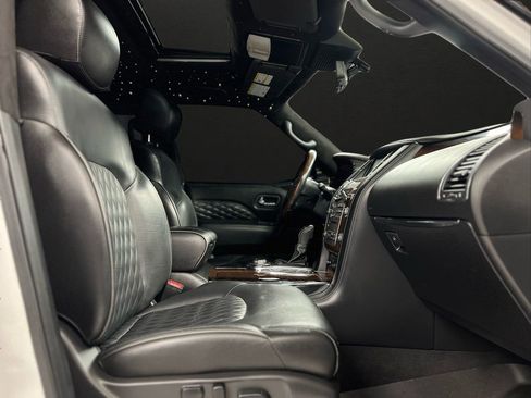 Used 2018 INFINITI QX80 4WD w/ Deluxe Technology Package image 22