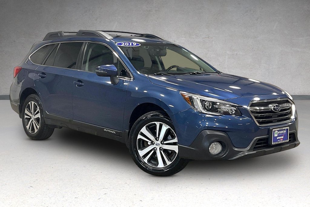 Used 2019 Subaru Outback 2.5i Limited AWD/4WD image 3