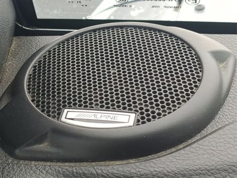 Certified 2016 Jeep Wrangler Unlimited Rubicon image 36