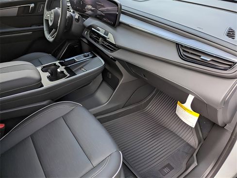 New 2025 Buick Enclave Sport Touring w/ Super Cruise Package image 28