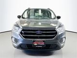 Used 2018 Ford Escape SE w/ SE Sport Appearance Package image 4