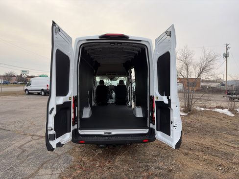 New 2026 Ford Transit 350 148 High Roof Extended RWD image 10