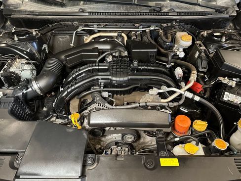 Used 2019 Subaru Crosstrek 2.0i Premium w/ Eyesight System AWD/4WD image 23