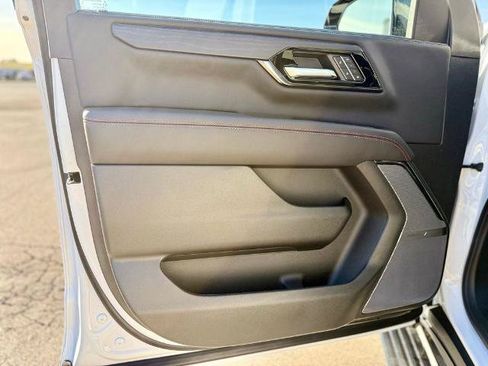 New 2026 GMC Yukon XL AT4 Ultimate AWD/4WD image 8