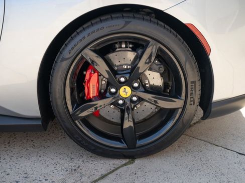 Certified 2022 Ferrari Portofino M Base image 20