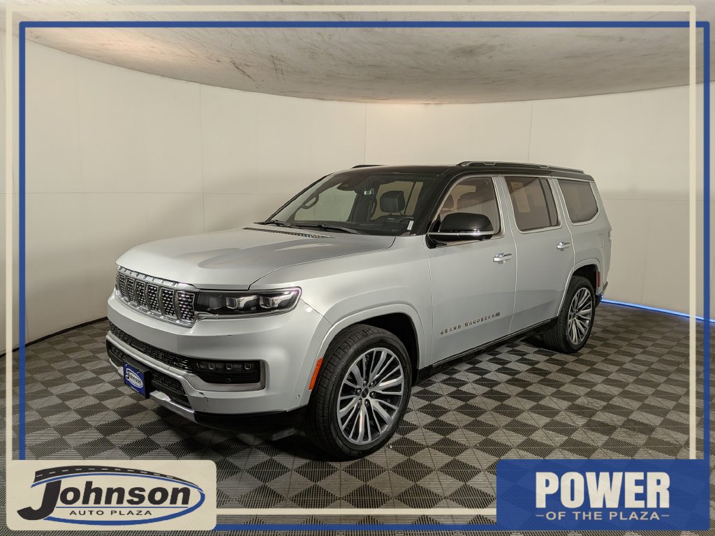 Used 2023 Jeep Grand Wagoneer Series III AWD/4WD image 1