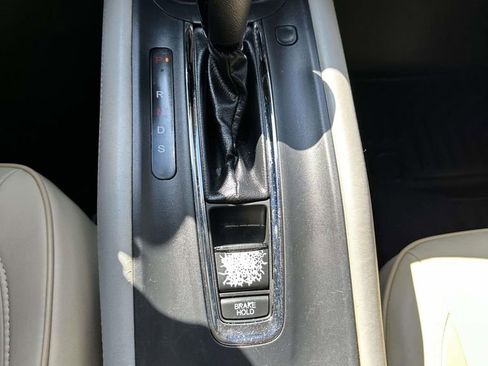 Used 2016 Honda HR-V EX image 17