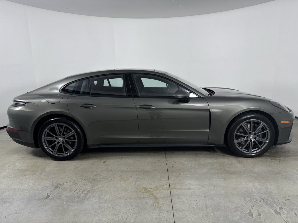 Certified 2026 Porsche Panamera 4 AWD/4WD image 8