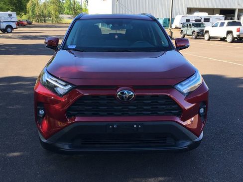 Used 2024 Toyota RAV4 XLE Premium w/ Weather Package AWD/4WD image 9