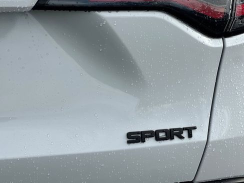 Used 2024 Honda HR-V Sport image 36