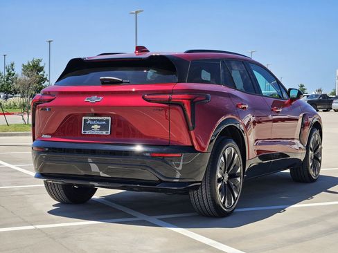New 2025 Chevrolet Blazer EV RS image 7