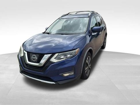 Used 2017 Nissan Rogue SL w/ SL Premium Package FWD image 8