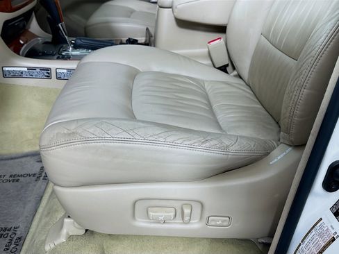 Used 2007 Lexus LX 470 4WD image 21