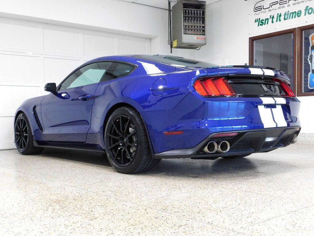 Used 2016 Ford Mustang Shelby GT350 w/ Technology Package RWD image 9