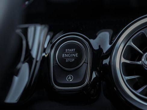 Used 2021 Mercedes-Benz GLA 250 image 20