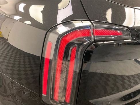 Used 2024 Kia Telluride SX image 24