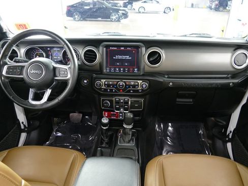 Used 2021 Jeep Wrangler Unlimited Rubicon AWD/4WD image 22