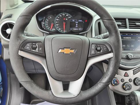 Used 2020 Chevrolet Sonic LT w/ Convenience Package image 14