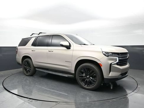 Used 2022 Chevrolet Tahoe LT w/ LT Signature Package AWD/4WD image 1