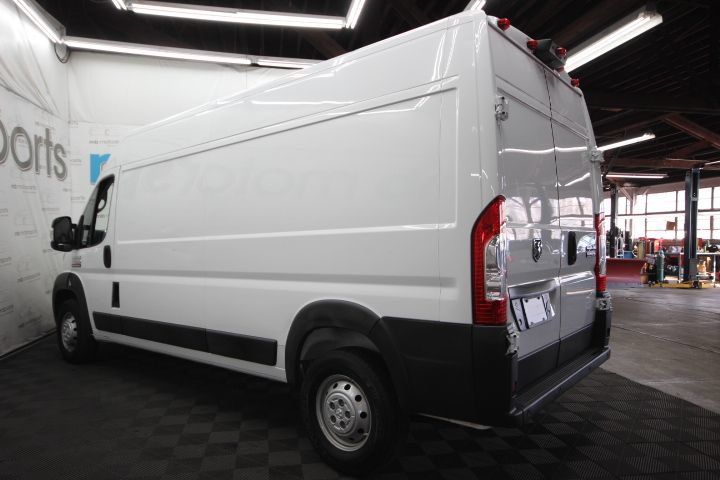 Used 2019 RAM ProMaster 2500 FWD image 3