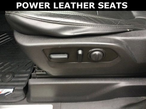 Used 2020 Chevrolet Silverado 1500 LT Trail Boss image 11