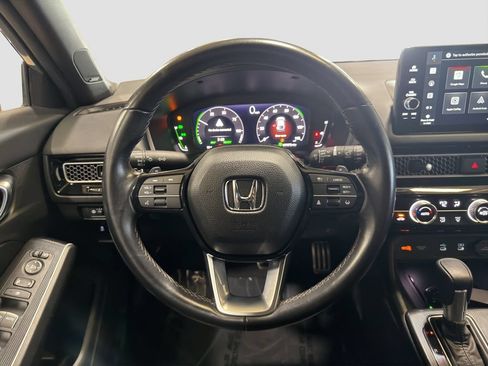 Used 2025 Honda Civic Sport Touring image 8