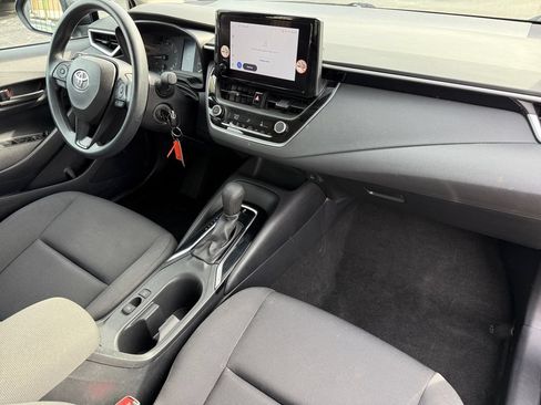 Used 2024 Toyota Corolla LE FWD image 17