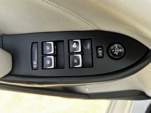 Used 2018 Cadillac CTS Sedan image 11